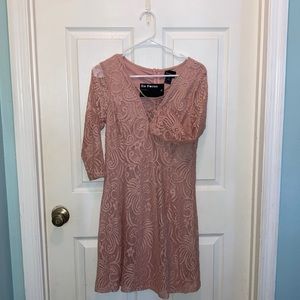 EnFocus studios pink kneelength dress